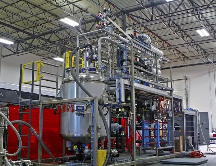 نمونهای از یک پایهنگهدارنده(استراکچر) سازه راکتور