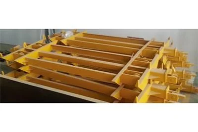 سبدهای انتقال بلوک‌های AAC به داخل اتوکلاو برای عملیات پخت و عمل‌آوری