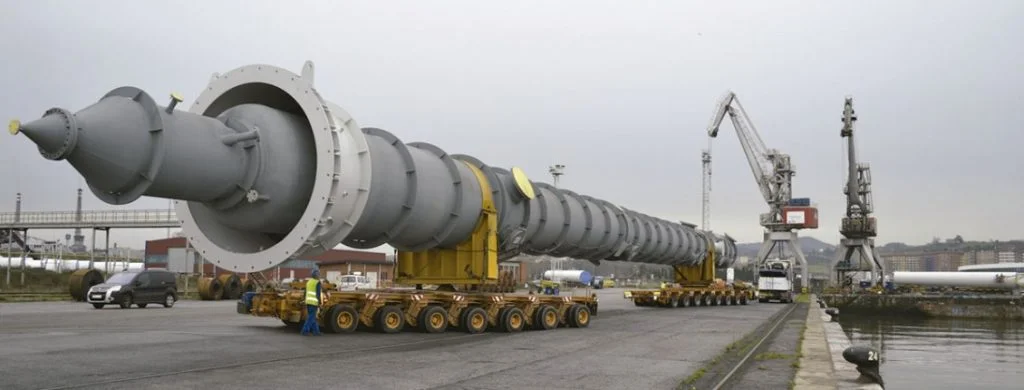 راکتور صنعتی مورد استفاده در فرایندهای شیمیایی و تولیدی با طراحی مهندسی دقیق