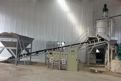 نوار نقاله صنعتی برای انتقال مواد و جابجایی بار در خطوط تولید و کارخانه‌ها