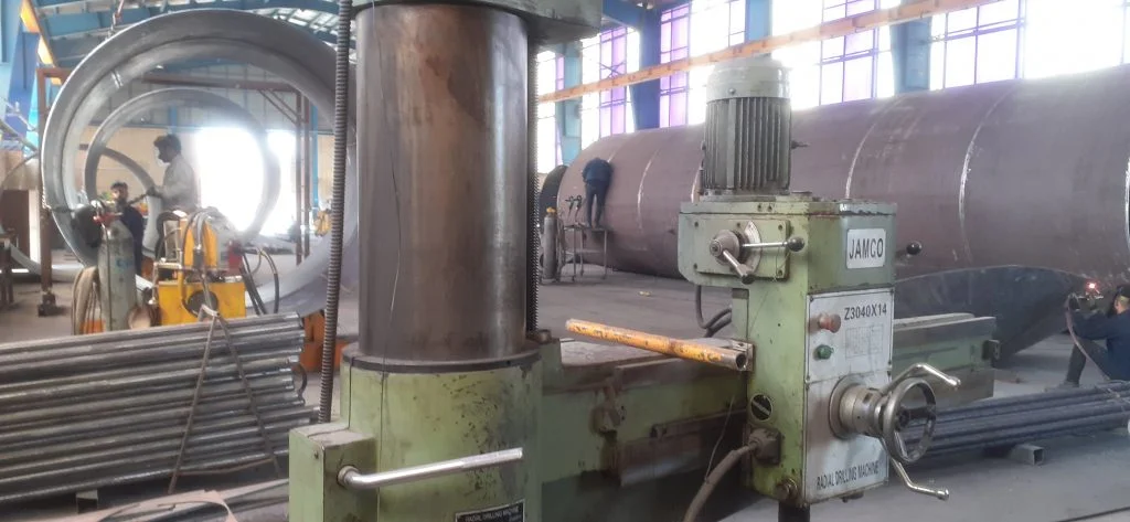 فرآیند جوشکاری مخازن تحت فشار با رعایت استانداردهای ایمنی و کیفیت